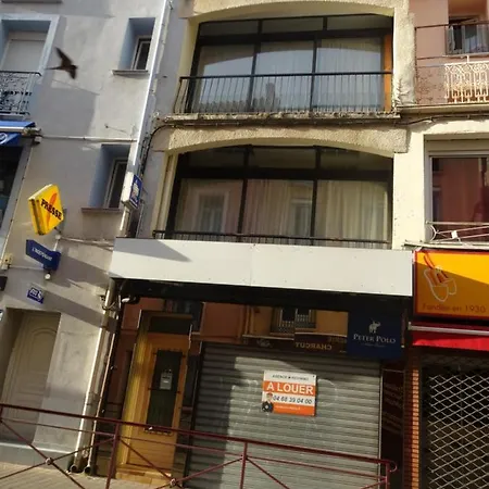 Apartment N°3, Agreable Et Bien Situe *